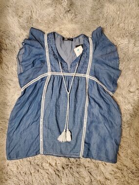 GG Collection Light Blue Embroidered Tassel Flutter Sleeve Tunic
